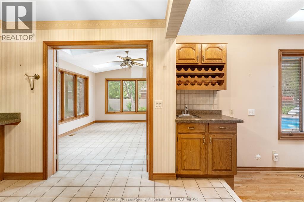 267 ELMGROVE DRIVE - Image 14