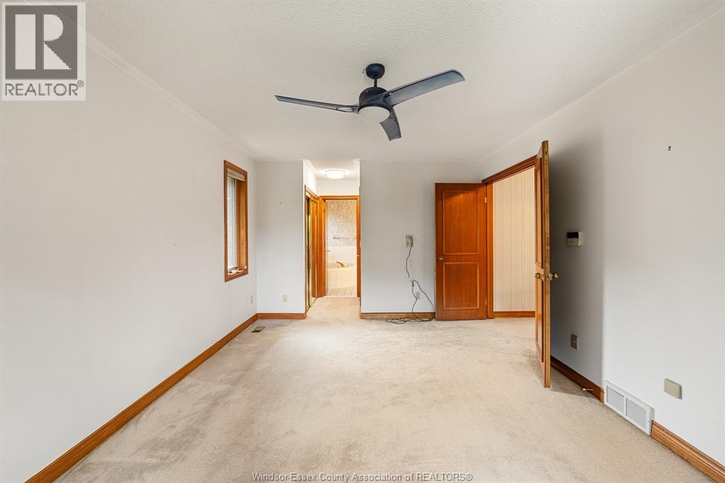 267 ELMGROVE DRIVE - 28