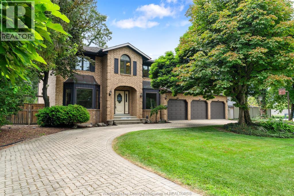 267 ELMGROVE DRIVE - 3