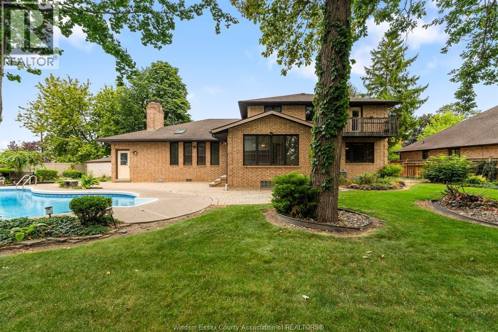 267 ELMGROVE DRIVE - Image 4