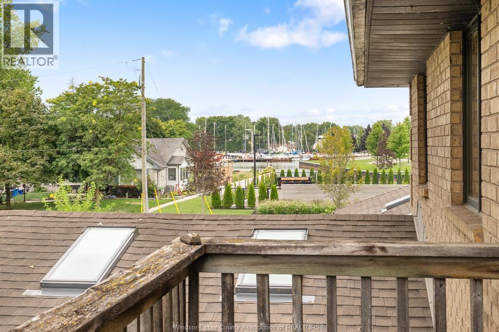 267 ELMGROVE DRIVE - 7