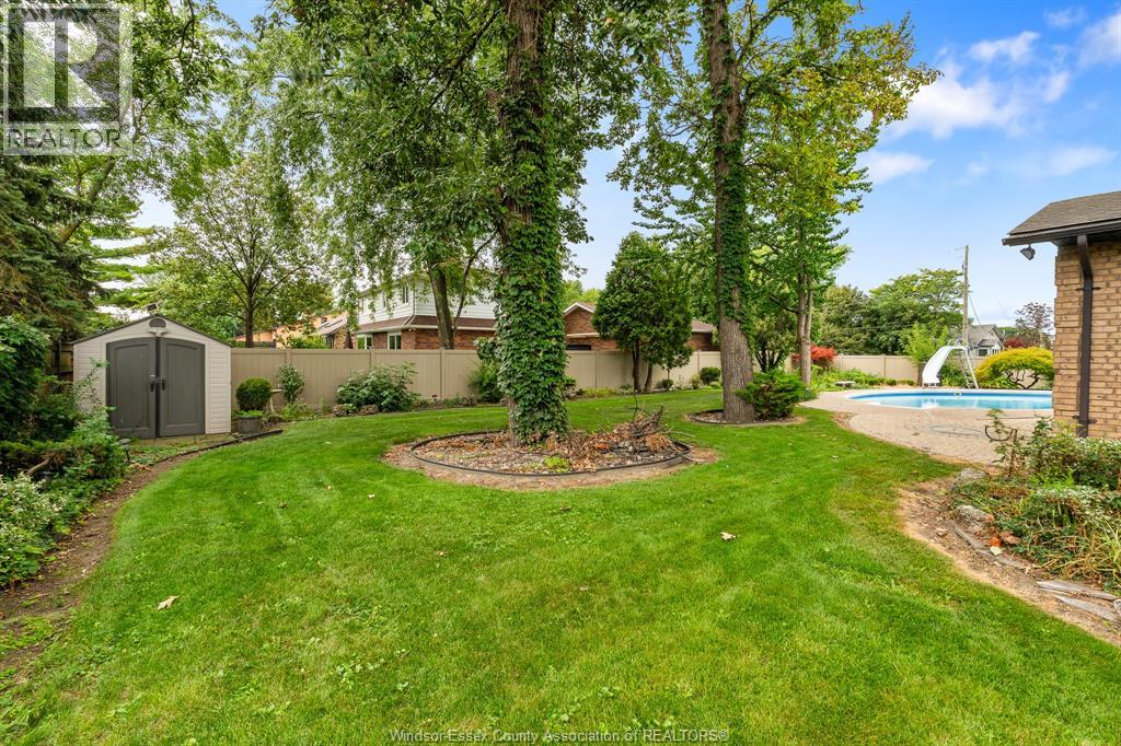 267 ELMGROVE DRIVE - 42