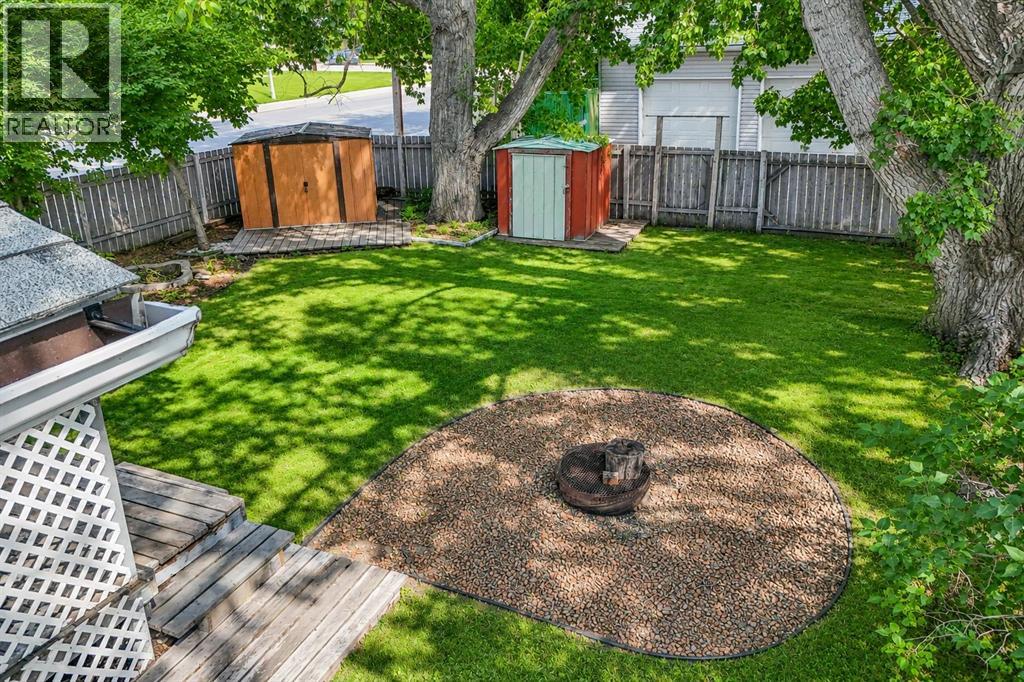 5259 51 Street - 22