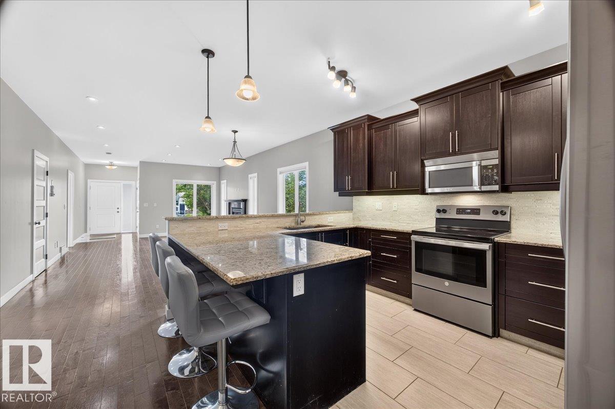 12126 47 ST NW - 11