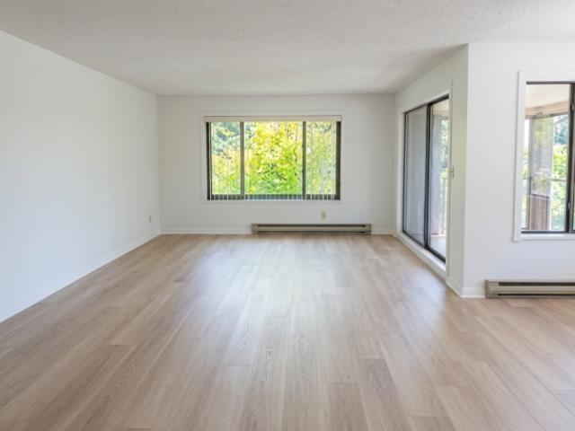 301 15317 THRIFT AVENUE, White Rock