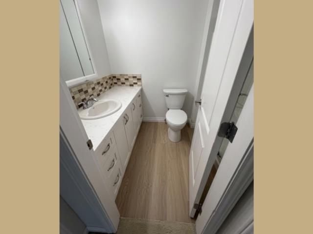 301 15317 THRIFT AVENUE, White Rock