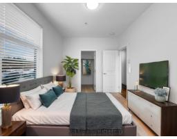 207 9983 E Barnston Drive, Surrey, BC V4N6T3 Photo 8