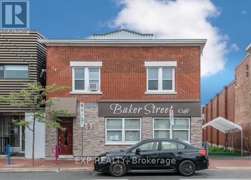 3 Bed, 1 Bath House for Rent in Ottawa – 383 RICHMOND ROAD, Ottawa – MLS# X13685172 - Image 1
