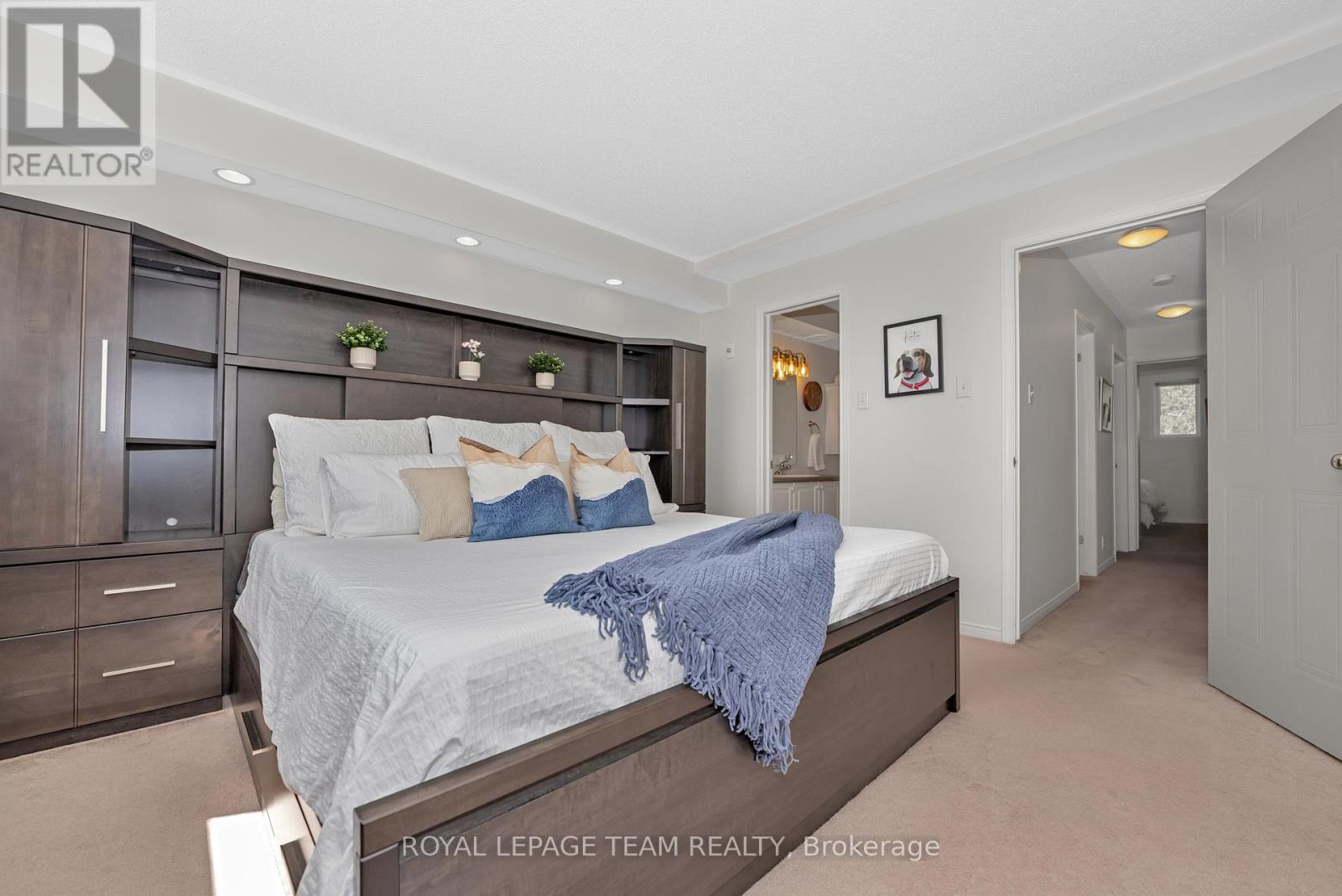 2 Bed, 2 Bath House for Sale in Ottawa – 85 CRESTHAVEN DRIVE, Ottawa – MLS# X13685192 - Image 14
