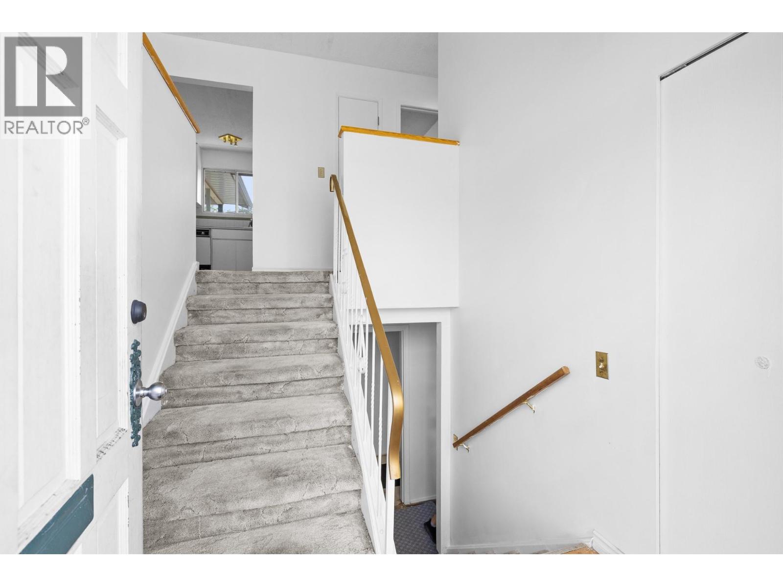 2877 Springfield Road - 7