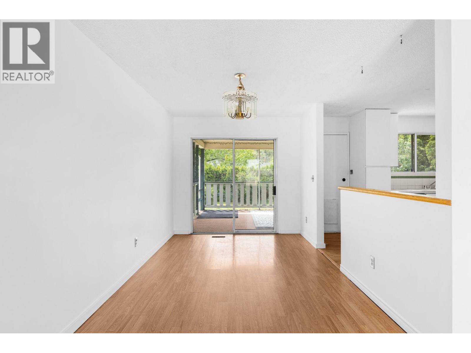 2877 Springfield Road - 9