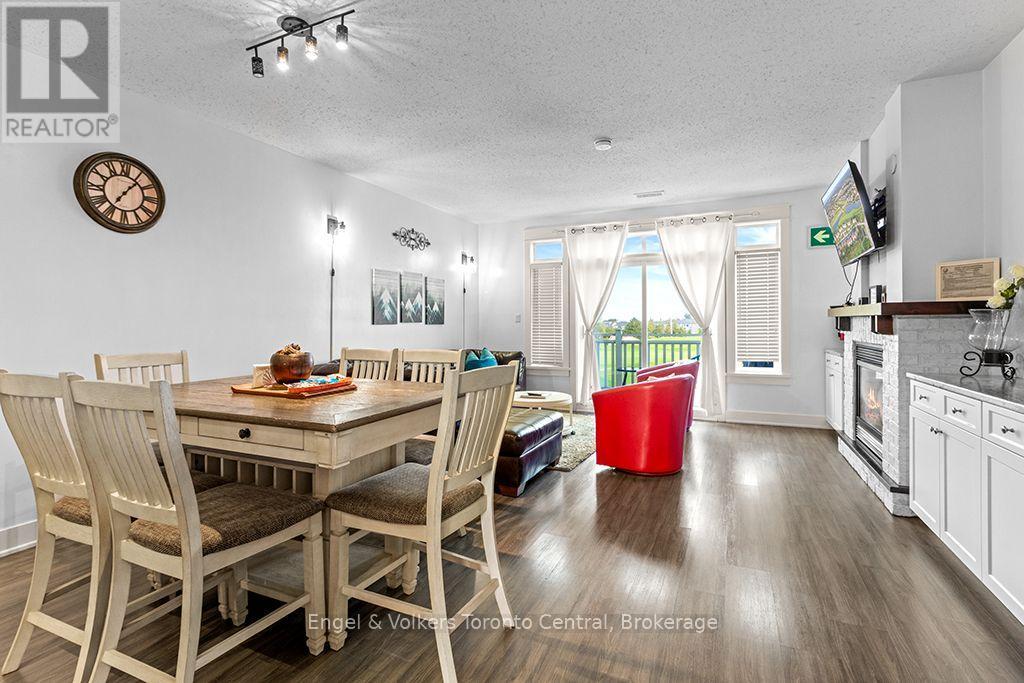 #208 115 FAIRWAY COURT - 12
