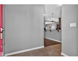 9515 221 St Nw, Edmonton, AB T5T4A8 Photo 27