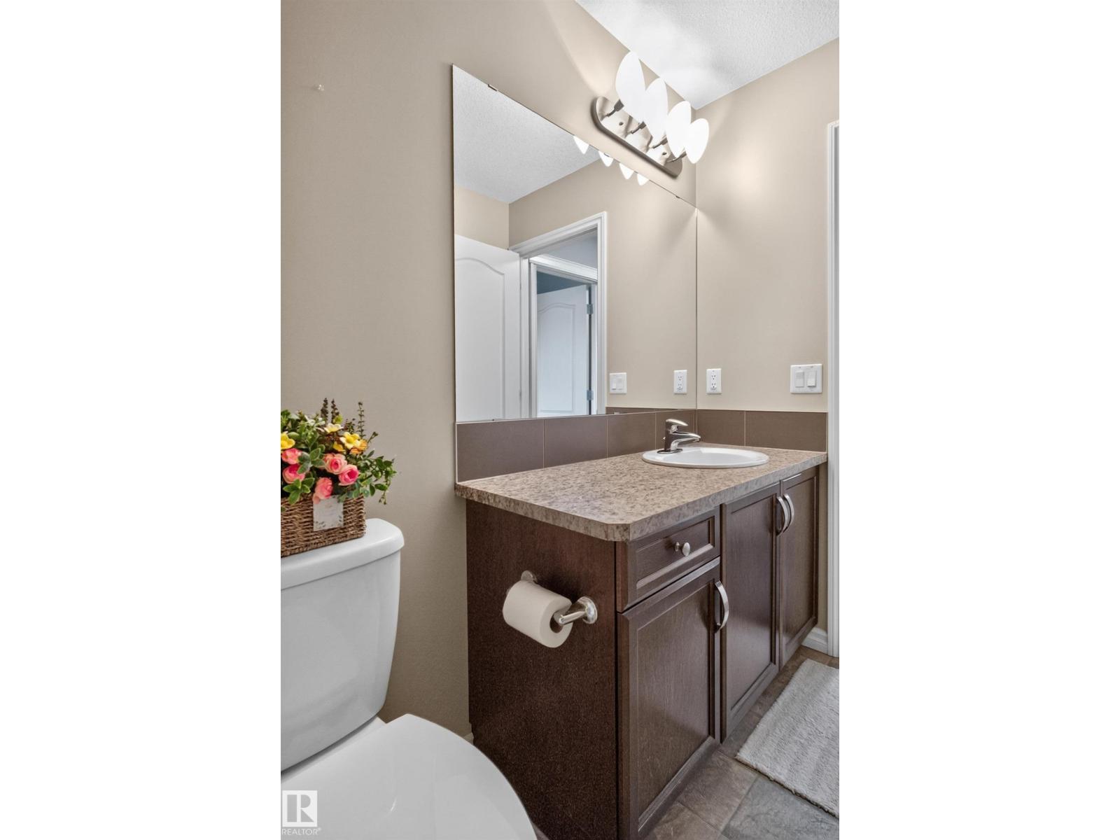 9515 221 ST NW - 53
