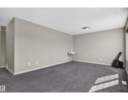 9515 221 St Nw, Edmonton, AB T5T4A8 Photo 59