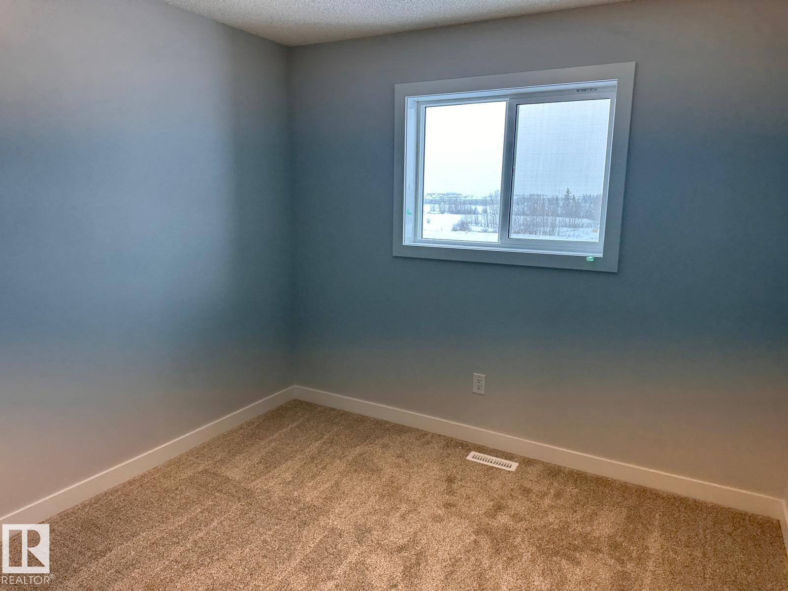 3014 9 St NW photo 2 — MLS® E4504245