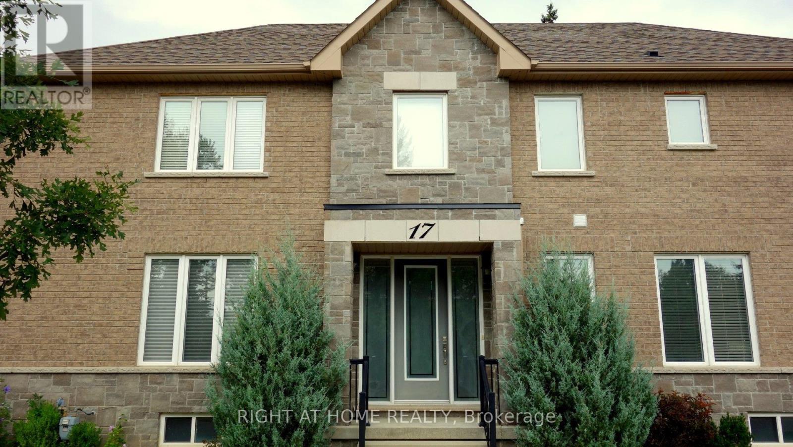17 BOND CRESCENT - 2