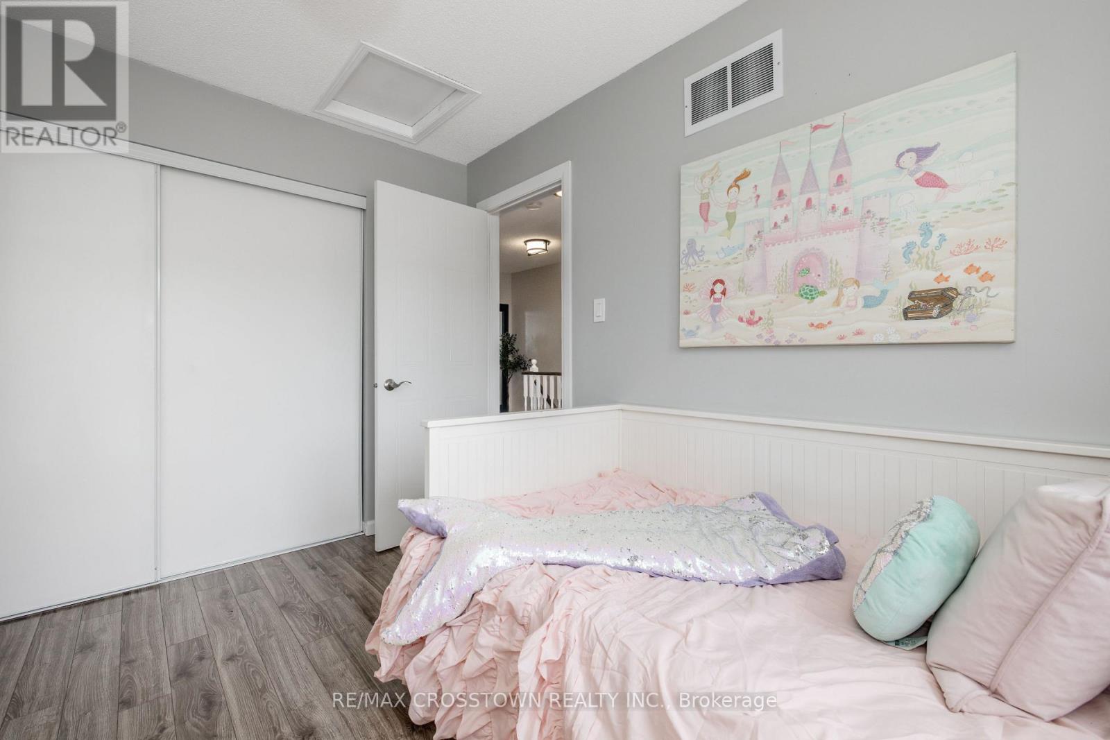 92 CUNNINGHAM DRIVE - Image 33