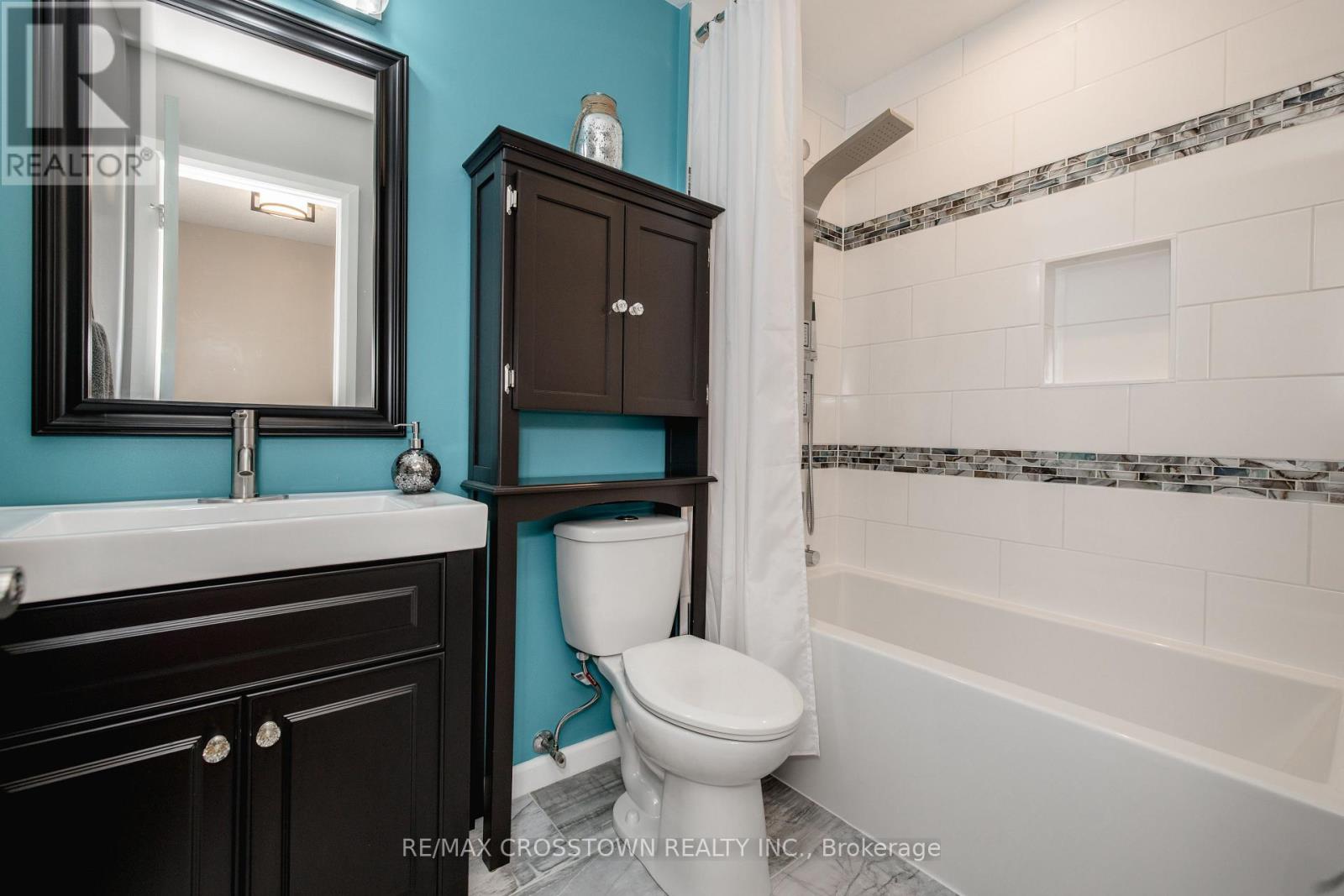 92 CUNNINGHAM DRIVE - Image 34