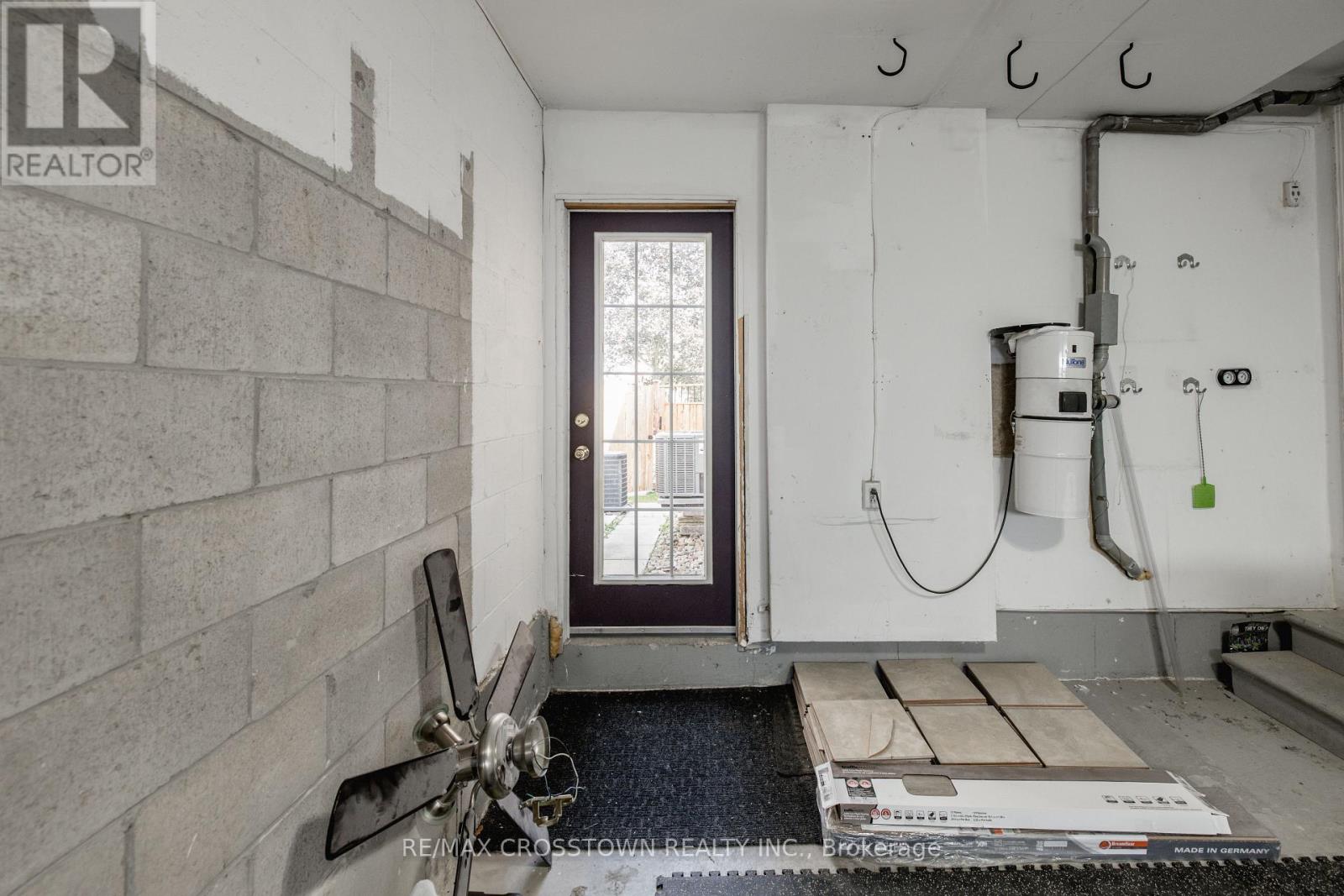 92 CUNNINGHAM DRIVE - Image 43