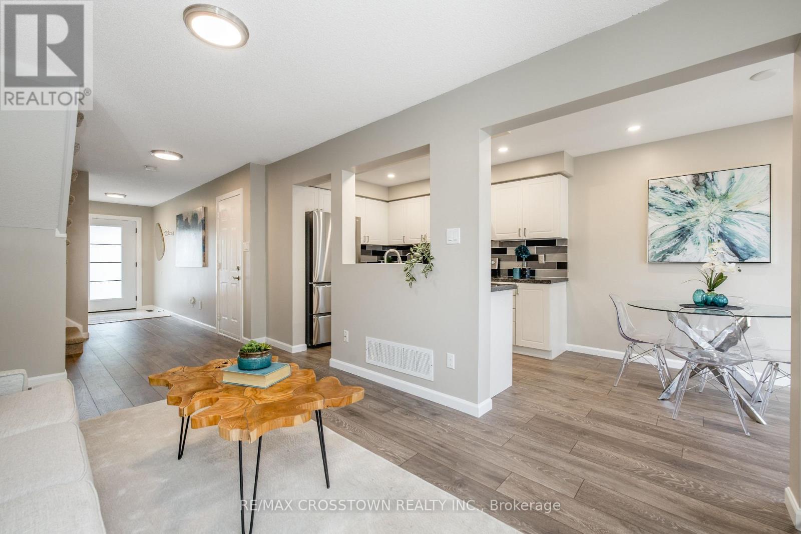 92 CUNNINGHAM DRIVE - Image 9