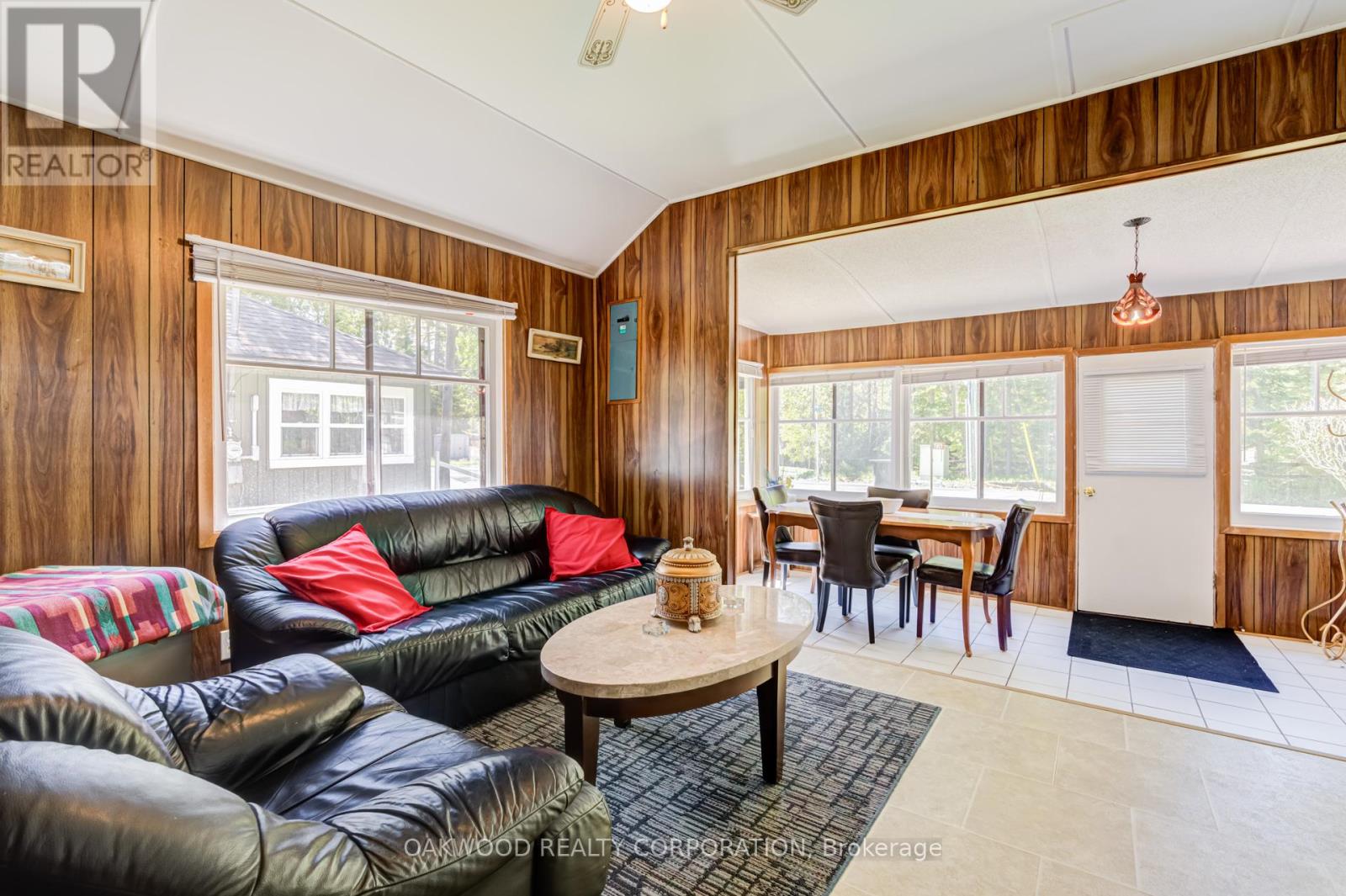 1981 TINY BEACHES ROAD S - 19