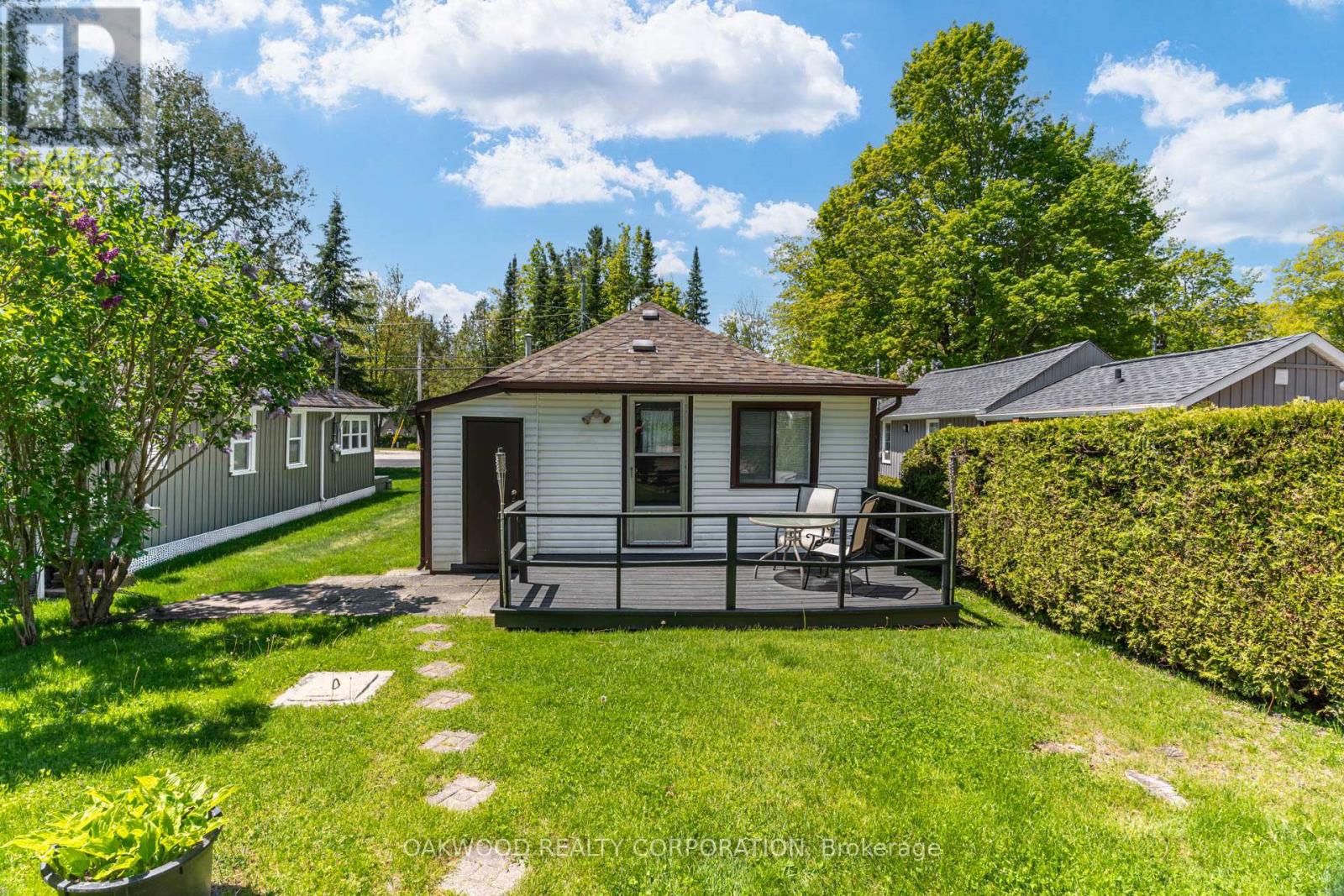 1981 TINY BEACHES ROAD S - 36