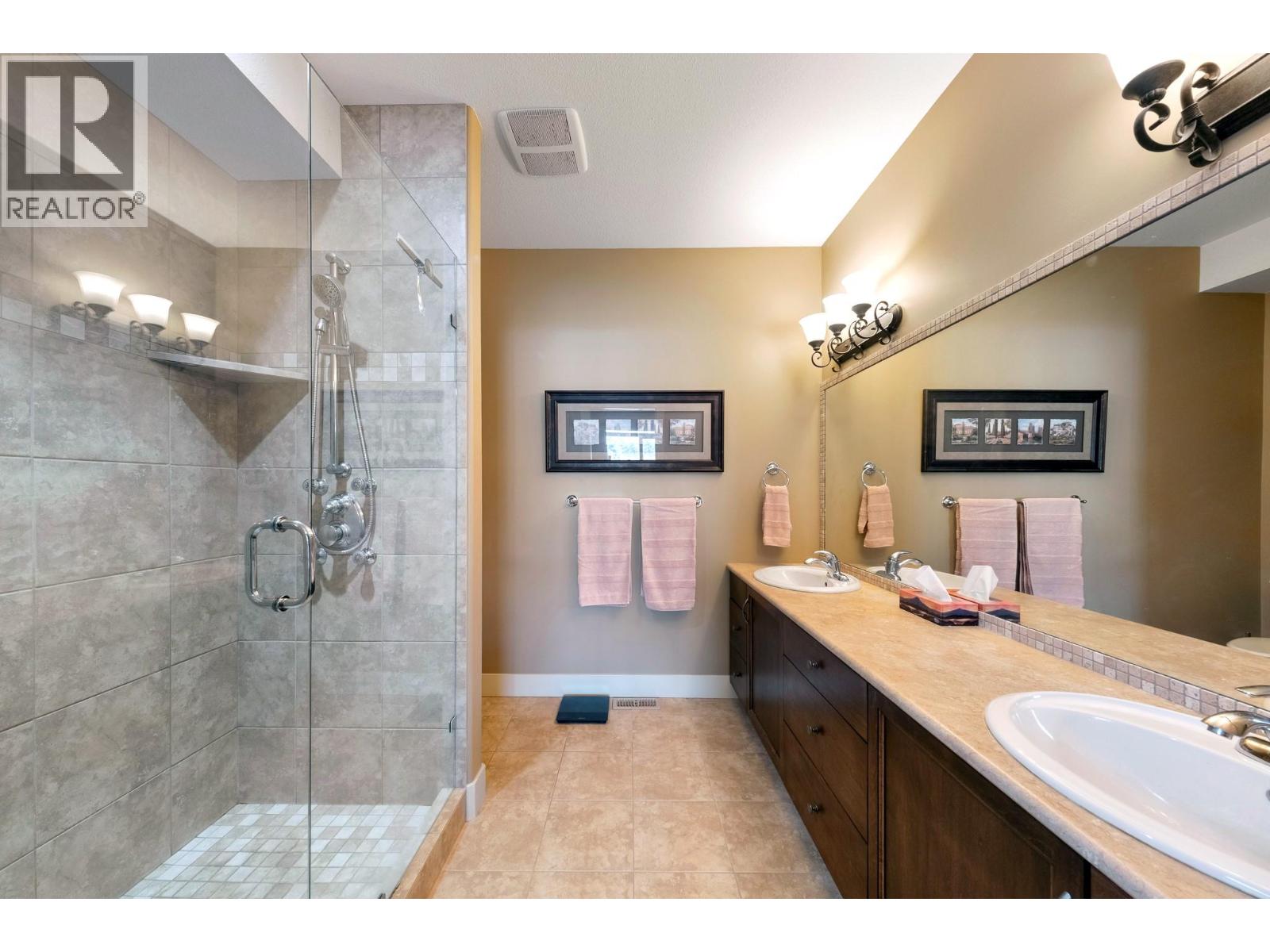  4112 Solana Place, Westbank