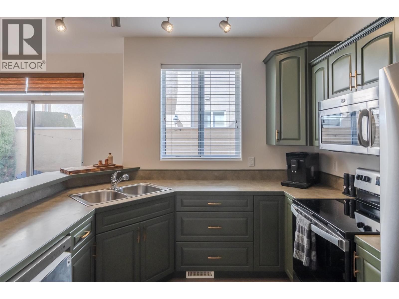 1065 Churchill Avenue Unit# 102, Penticton