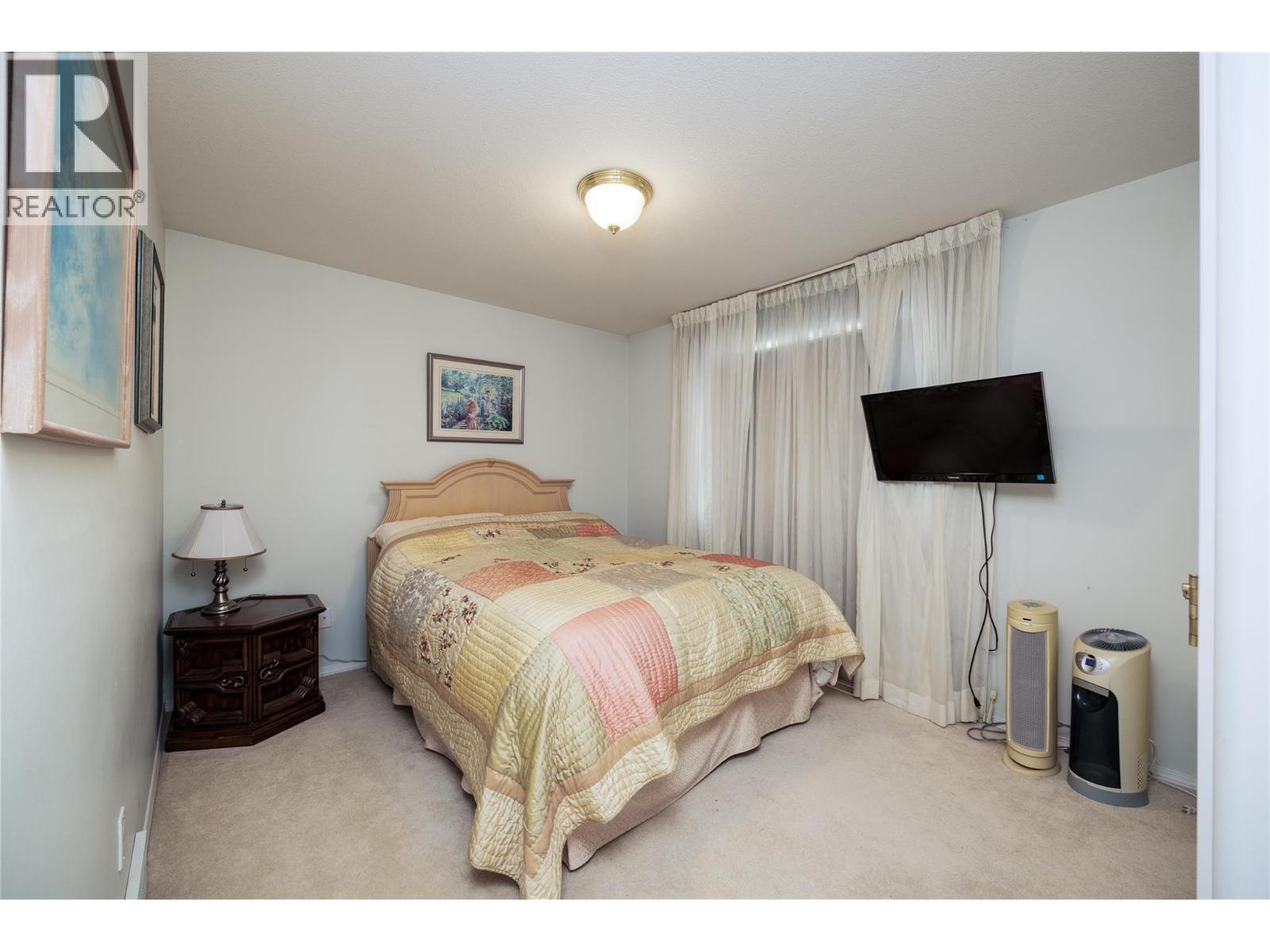 1339 Green Bay Road - Image 25