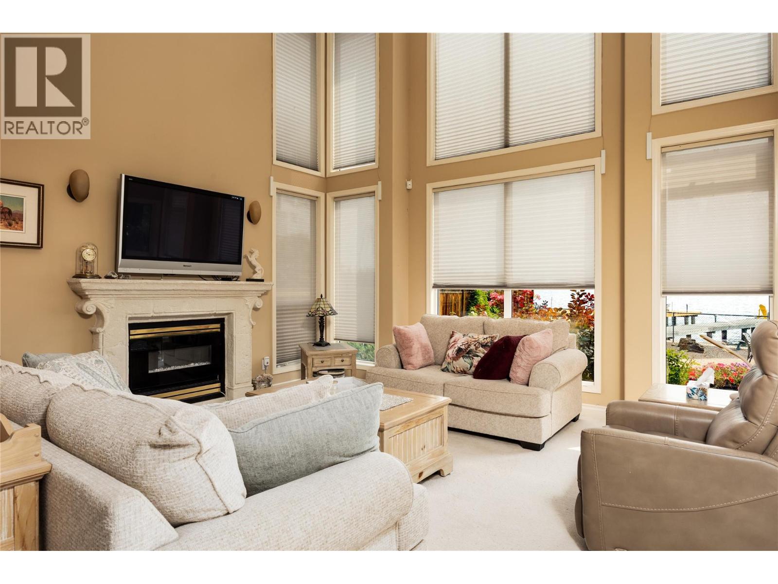 1339 Green Bay Road - 6