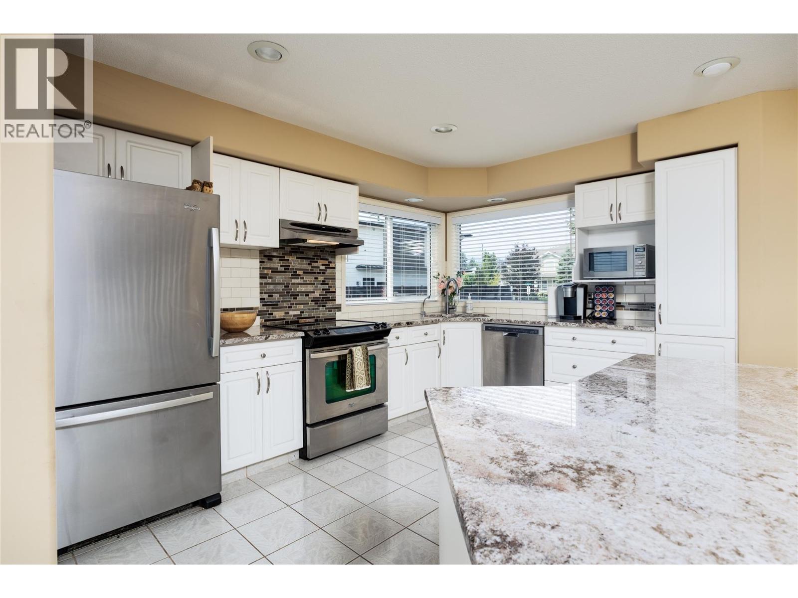 1339 Green Bay Road - 11