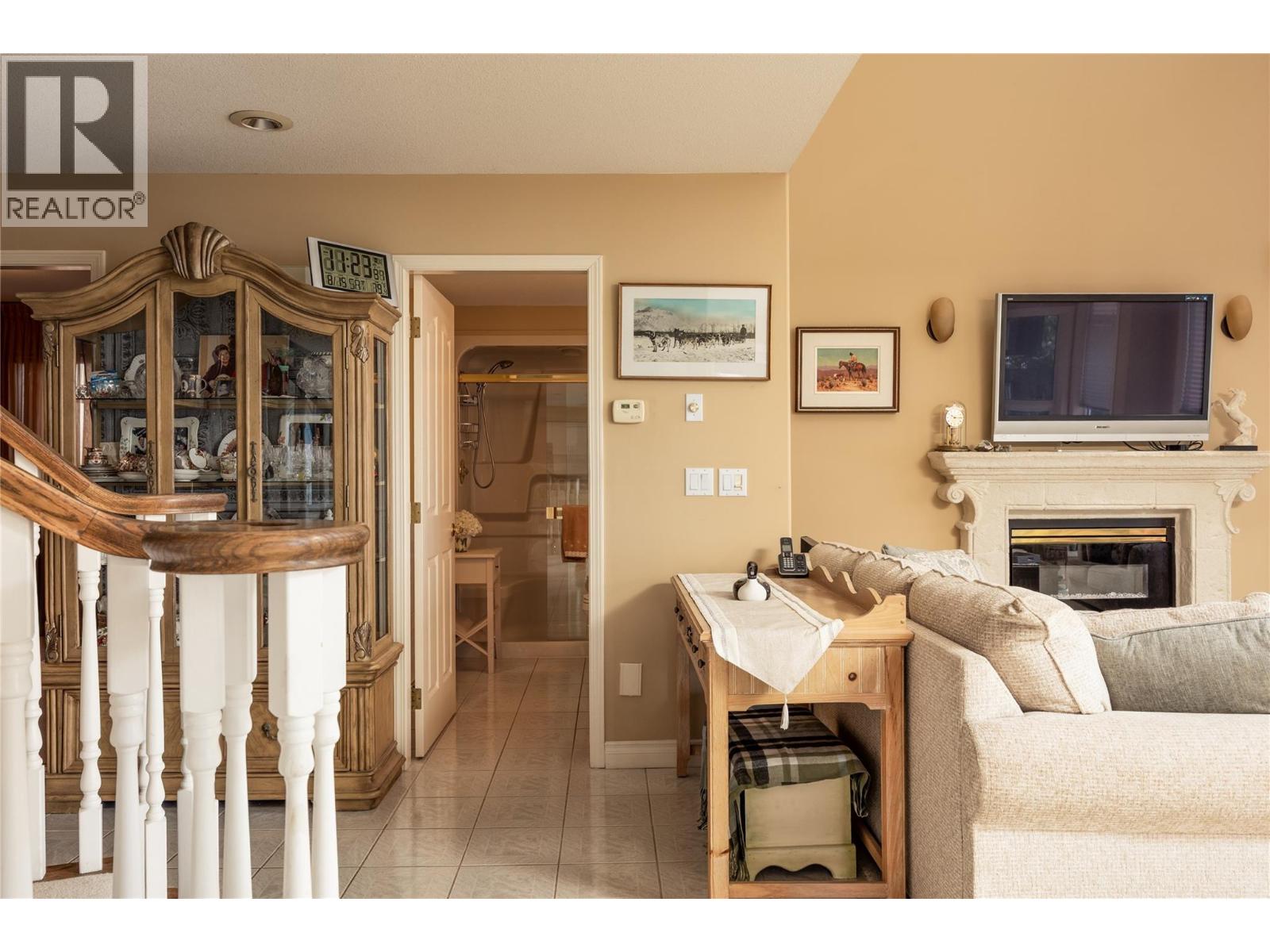 1339 Green Bay Road - 13