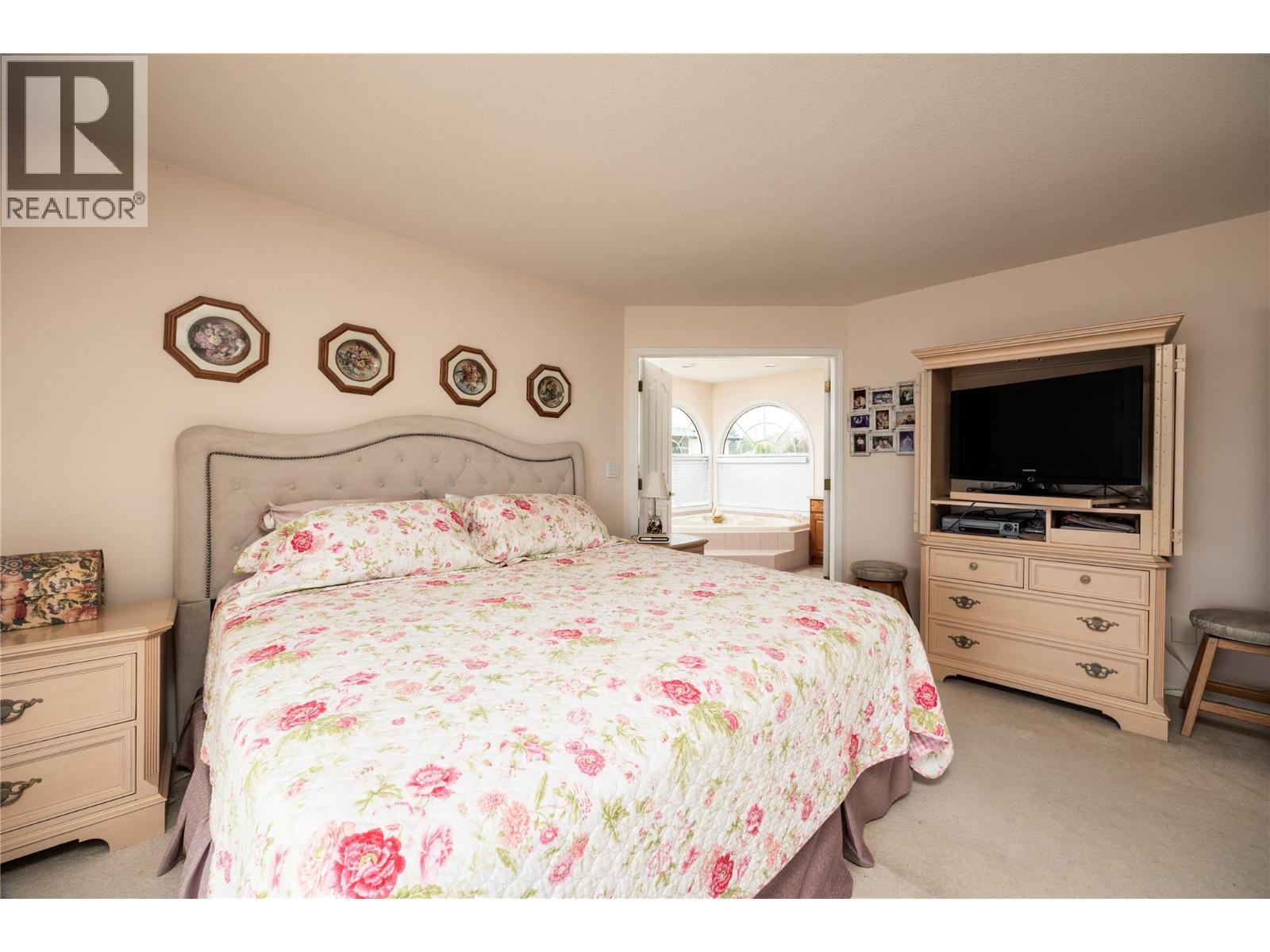 1339 Green Bay Road - Image 22