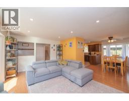 Dining room - 2209 Leblanc Street, Lumby, BC V0E2G0 Photo 9