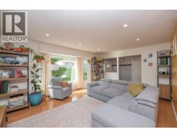 Kitchen - 2209 Leblanc Street, Lumby, BC V0E2G0 Photo 8