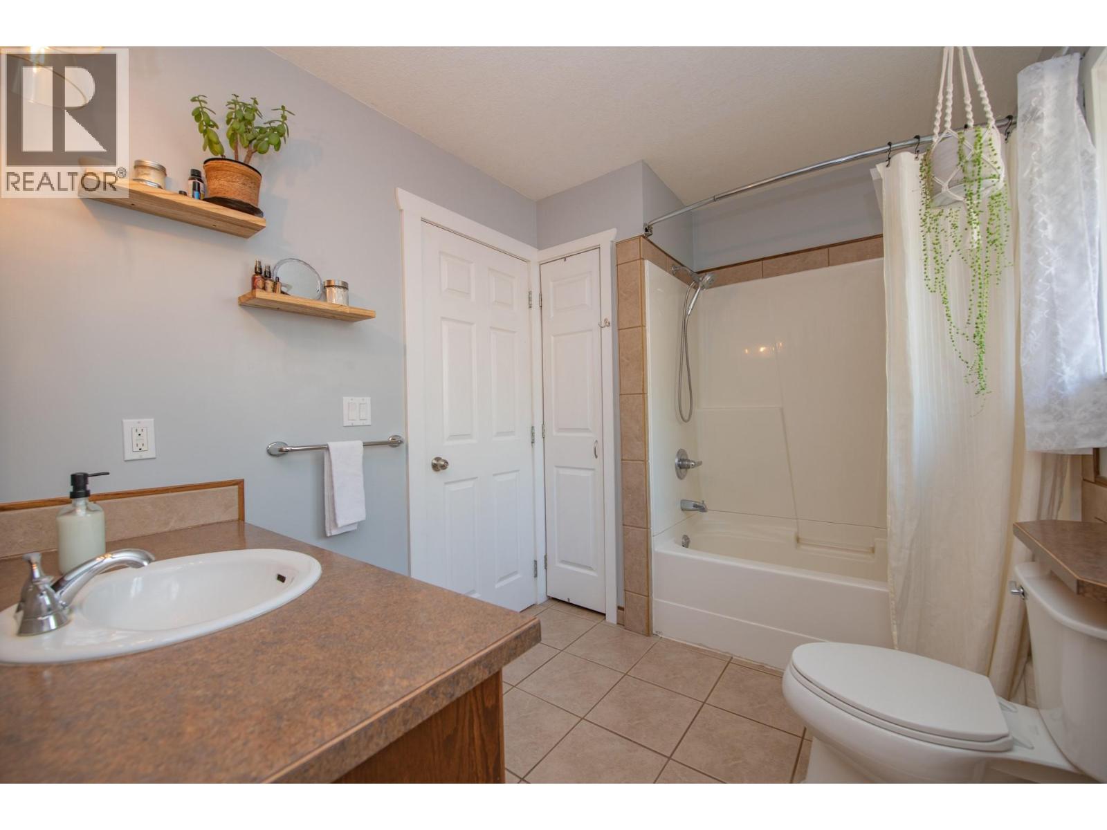 2209 Leblanc Street - 26