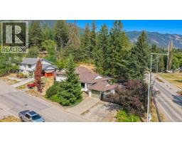 2209 Leblanc Street, Lumby, BC V0E2G0 Photo 53