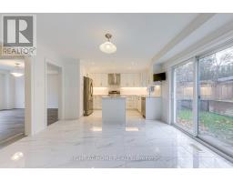 2579 Islington Avenue, Toronto, ON M9V4A2 Photo 10