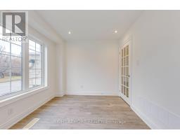 2579 Islington Avenue, Toronto, ON M9V4A2 Photo 20