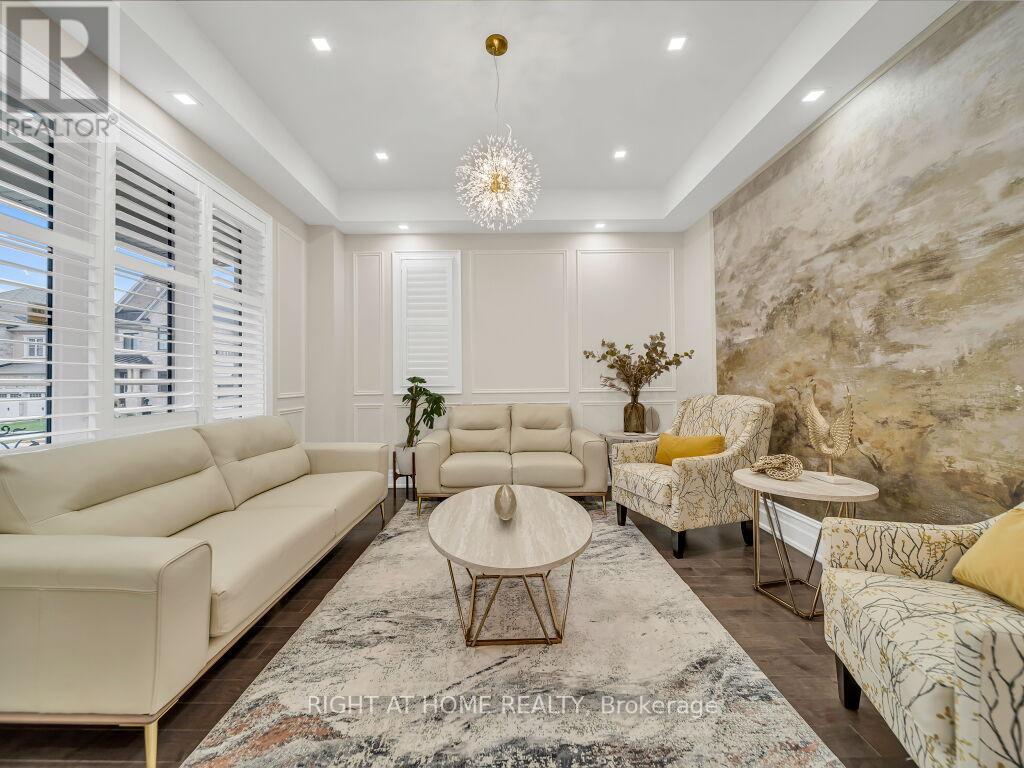 12 HACKWOOD HEIGHTS - 7
