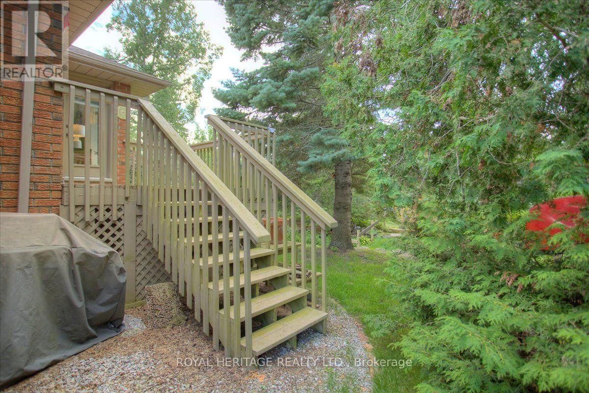 5 GOVERNORS DRIVE - Image 35