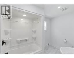 395 Northfield Avenue, Minto, NB E4B3Z2 Photo 25