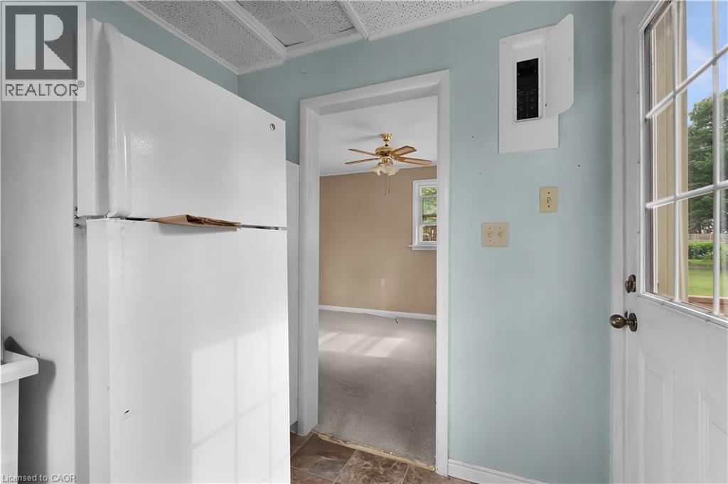 1645 KING Street N - Image 39
