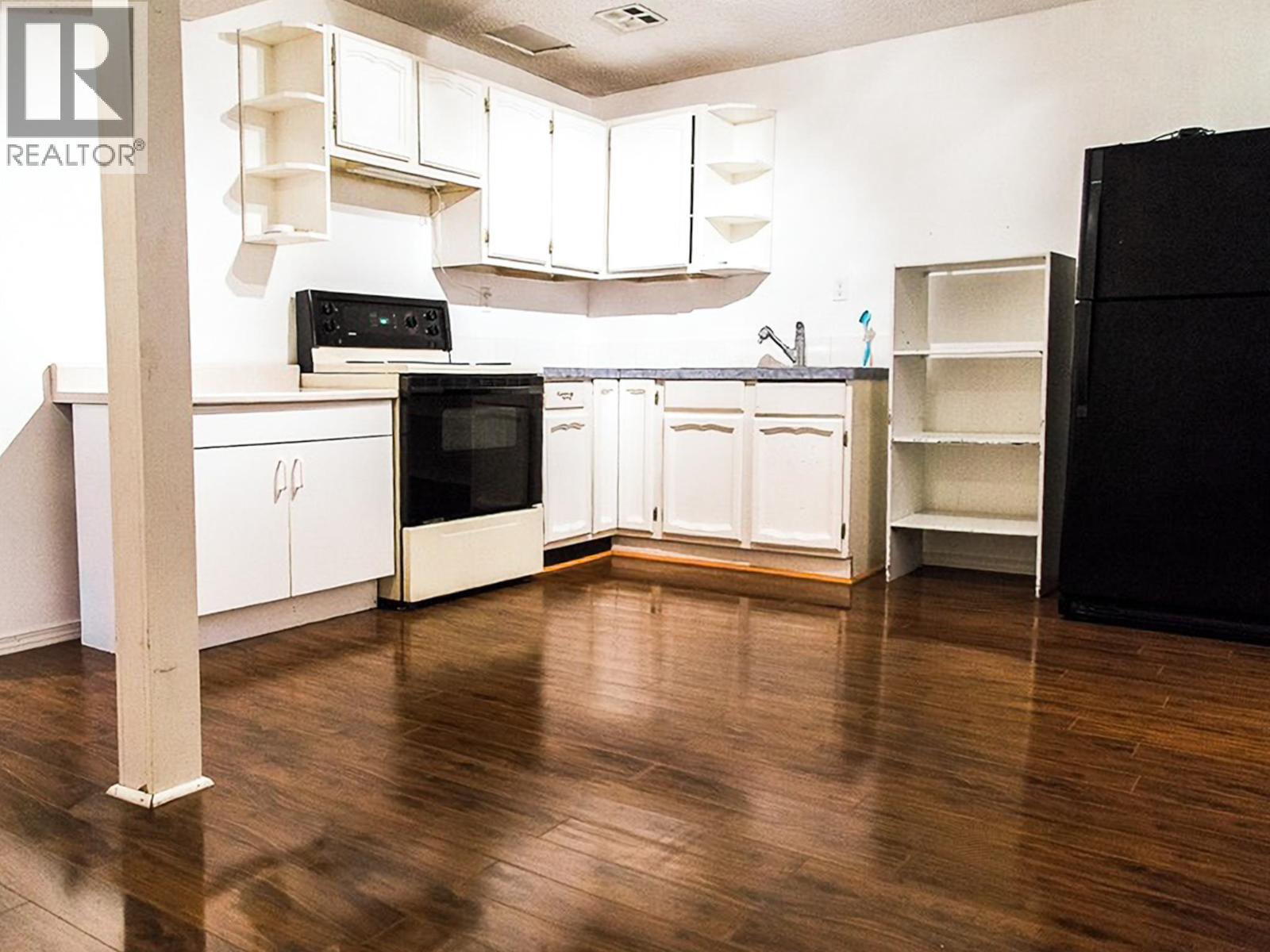 8924 88 STREET - 16