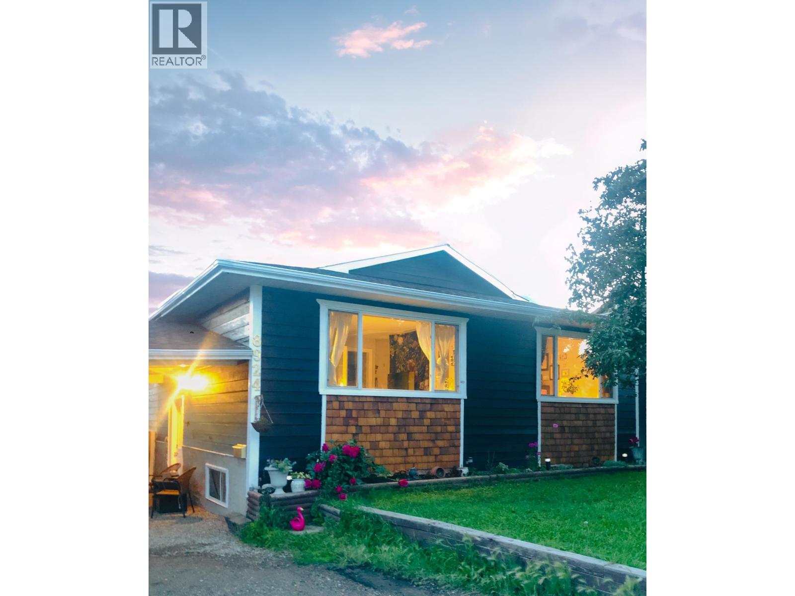 8924 88 STREET - 3