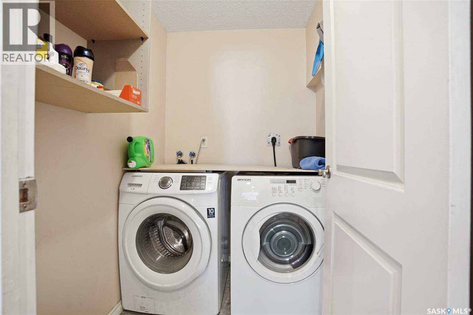 #308 525 3rd AVENUE - Image 22