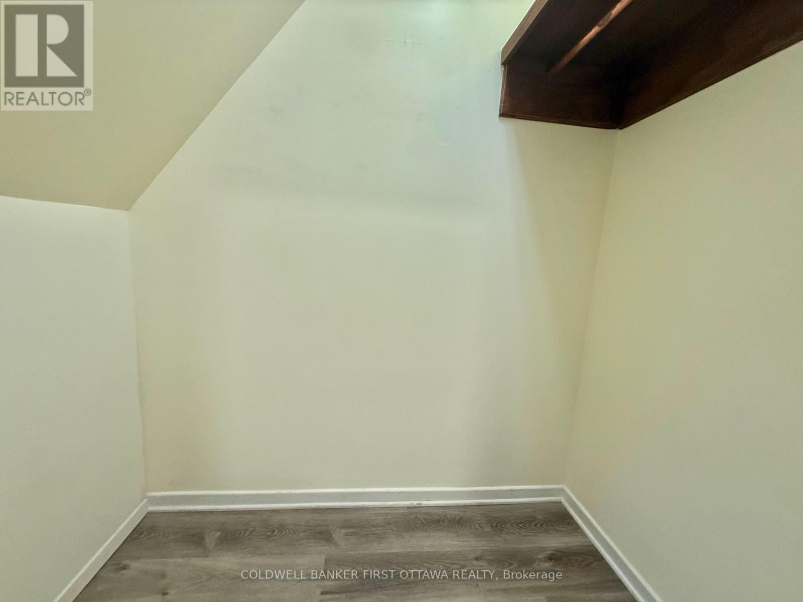 1 Bed, 1 Bath House for Rent in Ottawa – 222 LYON STREET N, Ottawa – MLS# X13685246 - Image 7