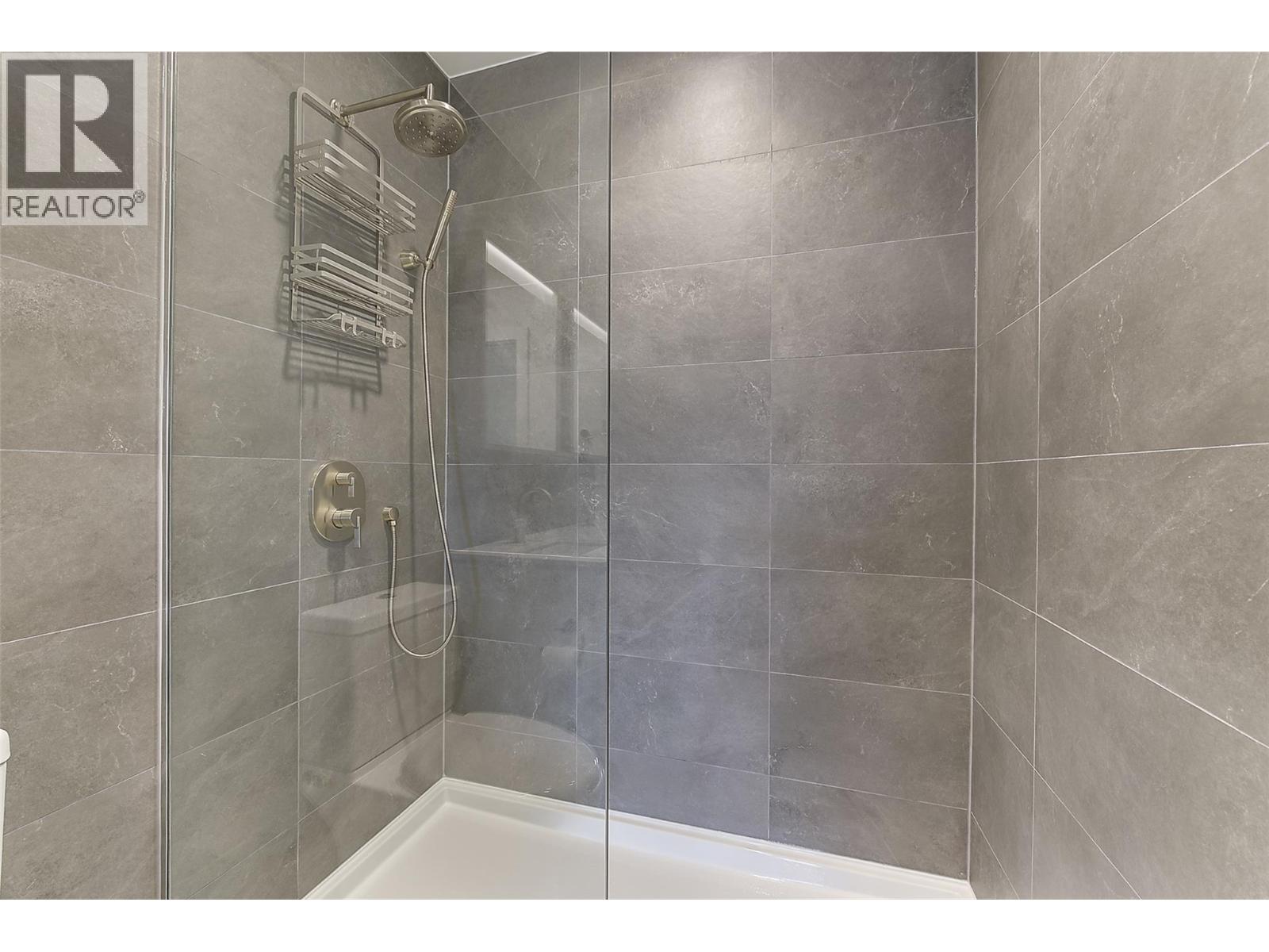 #107 2760 Olalla Road - 26
