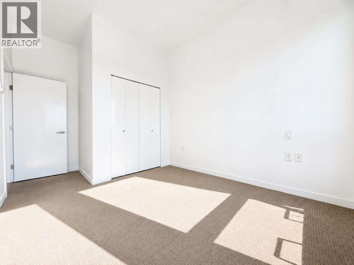 403 20331 DEWDNEY TRUNK ROAD, Maple Ridge